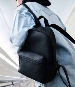 рюкзак 2022S черный экокожа