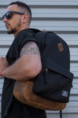 рюкзак 3302 черный/натуральная кожа