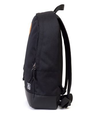 рюкзак 323 черный/черный кожзам