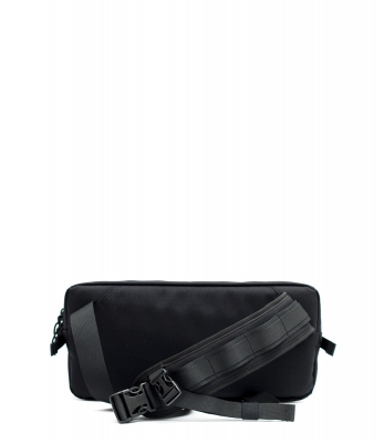 Сумка-слинг TRAFFIC черный