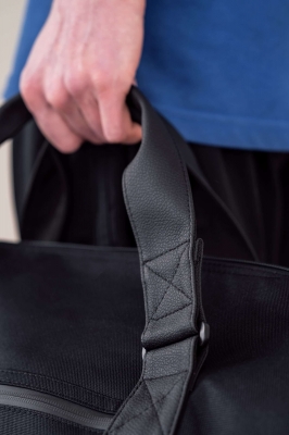 СПОРТИВНАЯ СУМКА 7055 ЧЕРНЫЙ/ЧЕРНЫЙ КОЖЗАМ