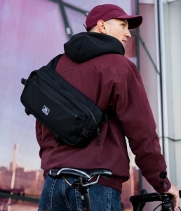 Сумка-слинг TRAFFIC черный