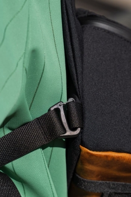 Поясная сумка SWIFT черный/кожа натуральная рыжая