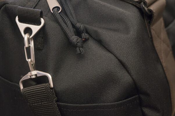 СПОРТИВНАЯ СУМКА 7055 СИНИЙ-КОРИЧНЕВЫЙ КОЖЗАМ